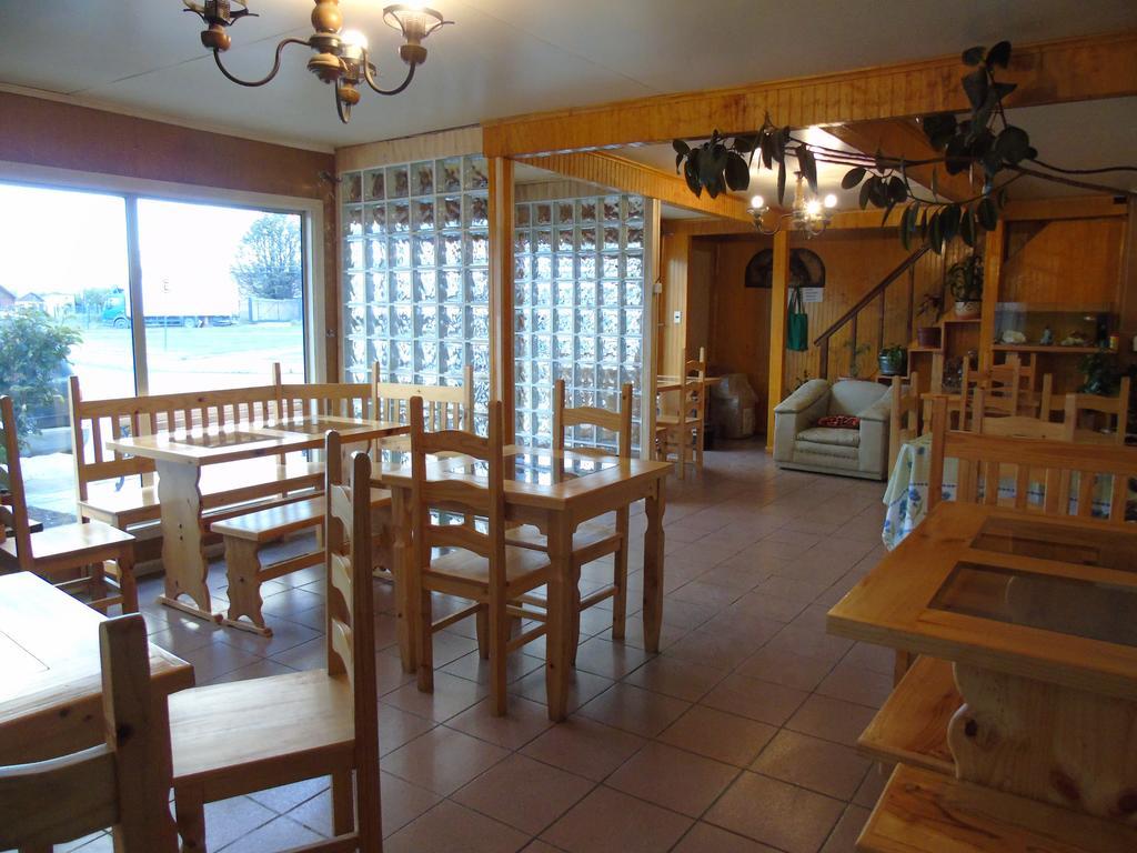 Hostal Geminis Puerto Natales Bagian luar foto