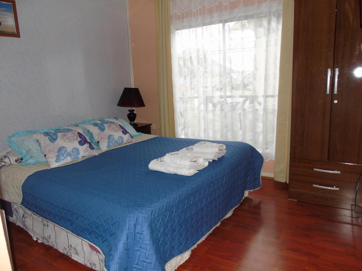 Hostal Geminis Puerto Natales Bagian luar foto